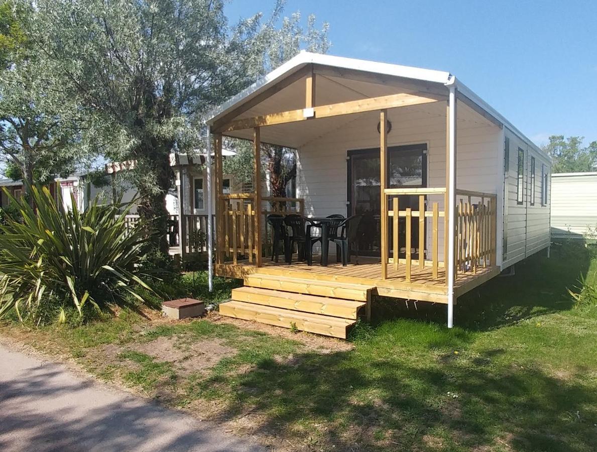 Camping Antioche D'Oleron La Bree-les-Bains Bagian luar foto