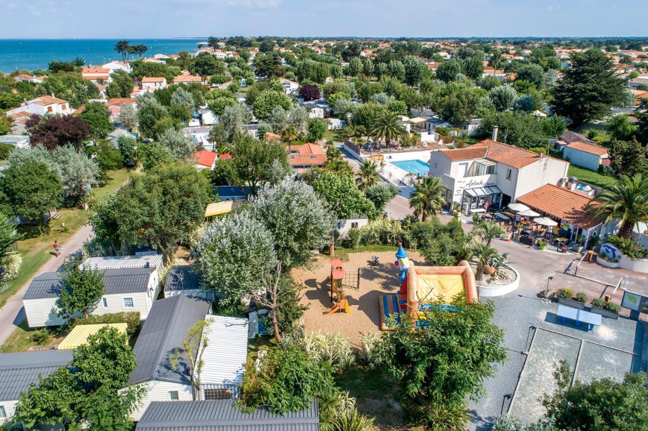 Camping Antioche D'Oleron La Bree-les-Bains Bagian luar foto
